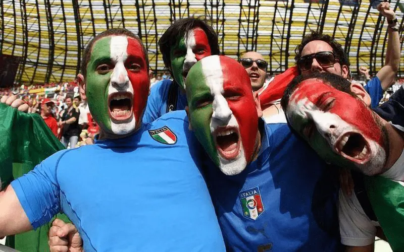 Sự ảnh hưởng của Tifosi tác động lên nền bóng đá Ý